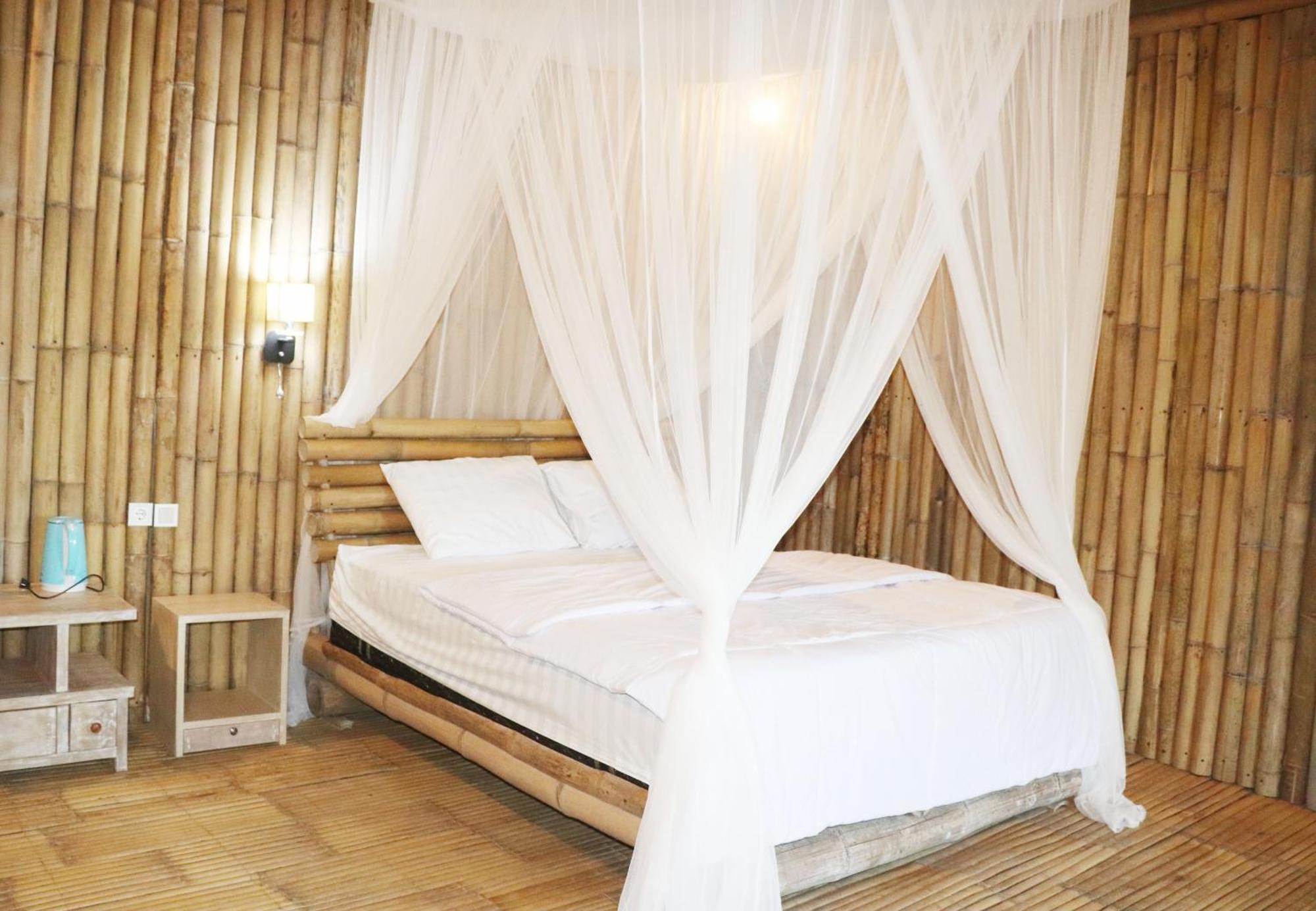 Loca Lobo Lodges Riung, Flores Екстериор снимка